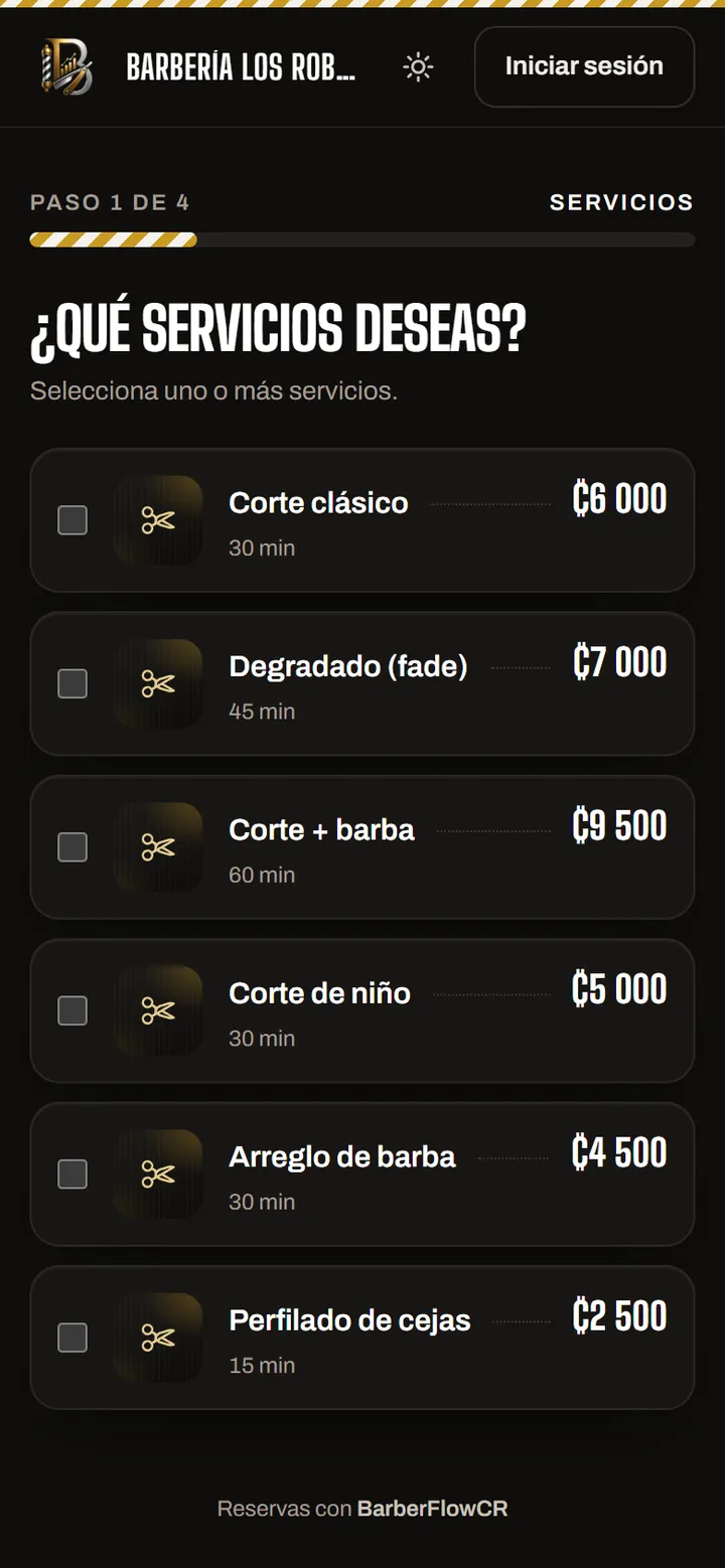 Primer paso de la reserva: servicios con precio en colones y duración.